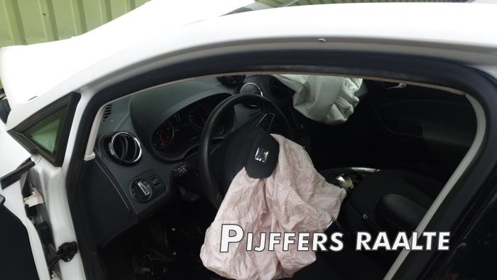 Seat Ibiza IV 1.0 EcoTSI 12V Schrottauto (2016, Weiß)