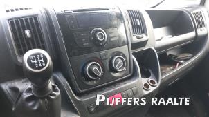 Citroen Jumper 2.2 HDi 110 Épave (2013, Foncé, Bleu)