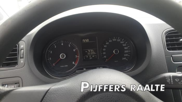 Volkswagen Polo V 1.2 12V Salvage vehicle (2011, Gray)