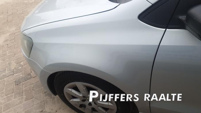 Volkswagen Polo V 1.2 12V Salvage vehicle (2011, Gray)