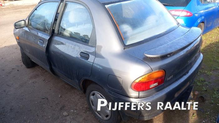 Mazda 121 1.3i GL,GLX,Top 16V Schrottauto (1994, Grau)