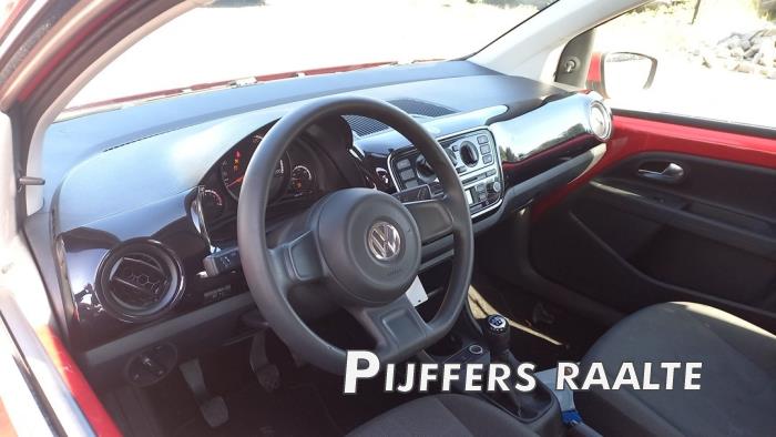 Volkswagen Up! 1.0 12V 60 Schrottauto (2015, Rot)