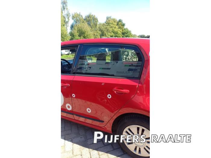 Volkswagen Up! 1.0 12V 60 Schrottauto (2015, Rot)