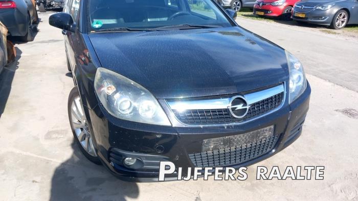 Opel Vectra C GTS 2.2 DIG 16V Skrotfordon (2007, ZWART)