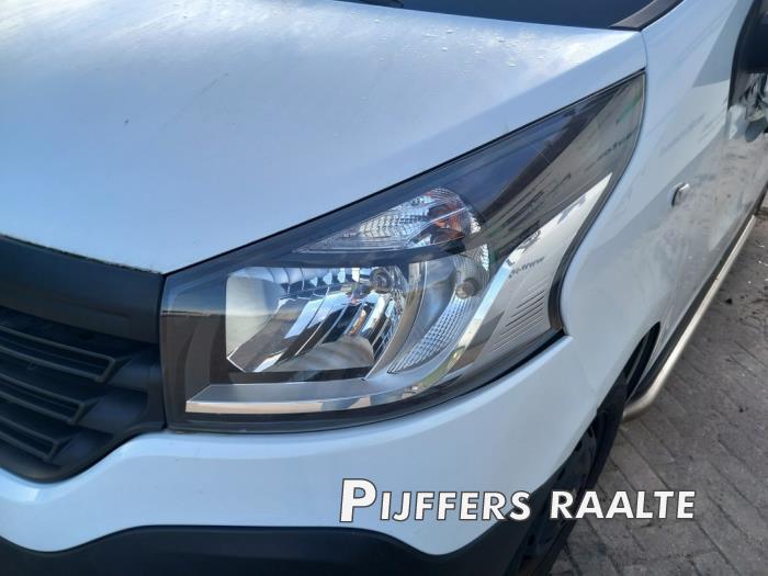 Renault Trafic 1.6 dCi 95 Salvage vehicle (2016)