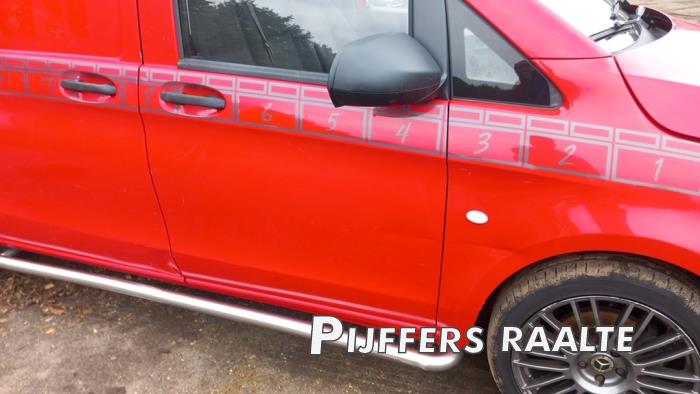 Mercedes Vito 1.6 109 CDI 16V Salvage vehicle (2015, Red)
