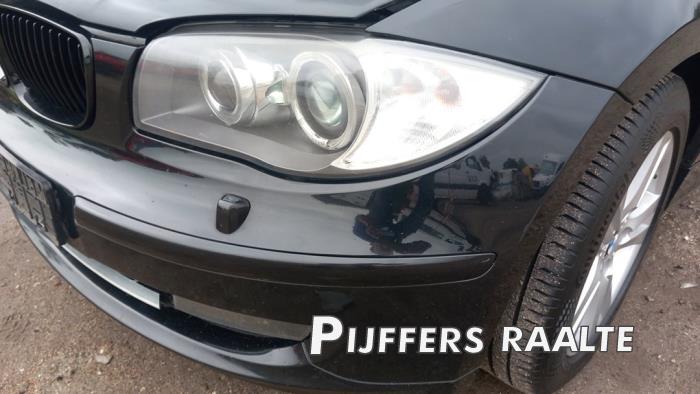 BMW 1 serie 116i 2.0 16V Salvage vehicle (2010, Black, Beige)