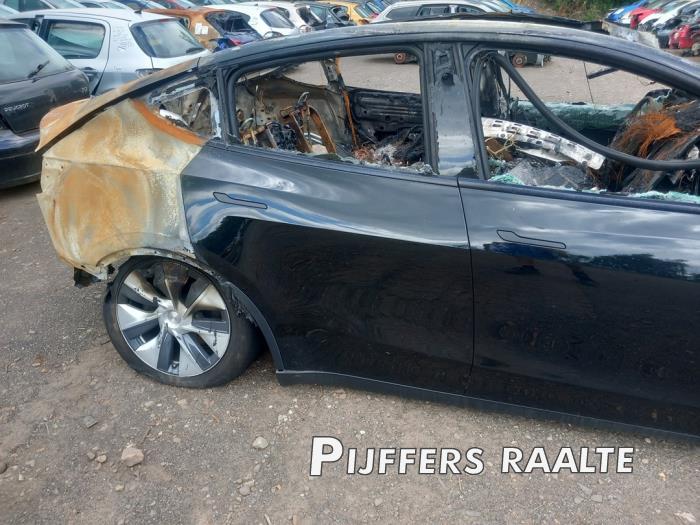 Tesla Model Y Long Range,Performance Salvage vehicle (2024, Black)