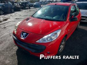Peugeot 206+ 1.4 XS Épave (2010, Rouge)