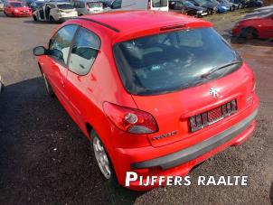 Peugeot 206+ 1.4 XS Épave (2010, Rouge)