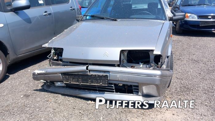 Citroen BX 1.1 -> 1.6 16 Ri,TRI,TGI,TGS,TZi,Image Épave (1991, Gris)