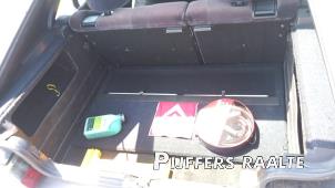 Citroen BX 1.1 -> 1.6 16 Ri,TRI,TGI,TGS,TZi,Image Épave (1991, Gris)