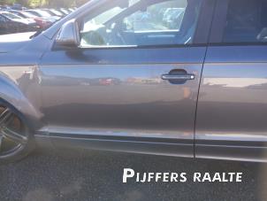 Audi Q7 3.0 TDI V6 24V Clean Diesel Samochód złomowany (2013, Szary)