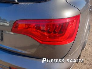 Audi Q7 3.0 TDI V6 24V Clean Diesel Samochód złomowany (2013, Szary)