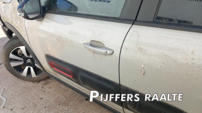 Citroen C3 1.2 Vti 12V PureTech Vehículo de desguace (2022, Gris)