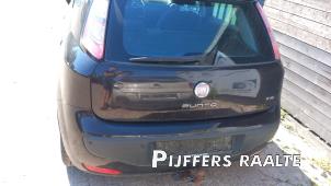 Fiat Punto Evo 1.4 Vehículo de desguace (2010, Negro)