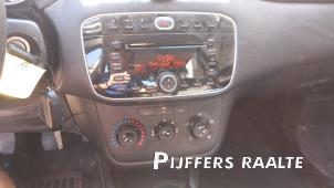 Fiat Punto Evo 1.4 Vehículo de desguace (2010, Negro)