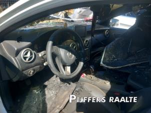 Mercedes A 1.6 A-160 16V Vehículo de desguace (2017, Blanco)