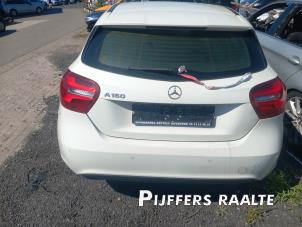 Mercedes A 1.6 A-160 16V Vehículo de desguace (2017, Blanco)