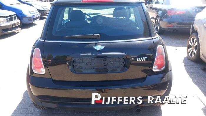Mini Mini Open 1.6 16V Cooper Vehículo de desguace (2005, Negro)