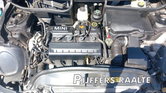 Mini Mini Open 1.6 16V Cooper Vehículo de desguace (2005, Negro)
