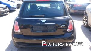 Mini Mini Open 1.6 16V Cooper Vehículo de desguace (2005, Negro)