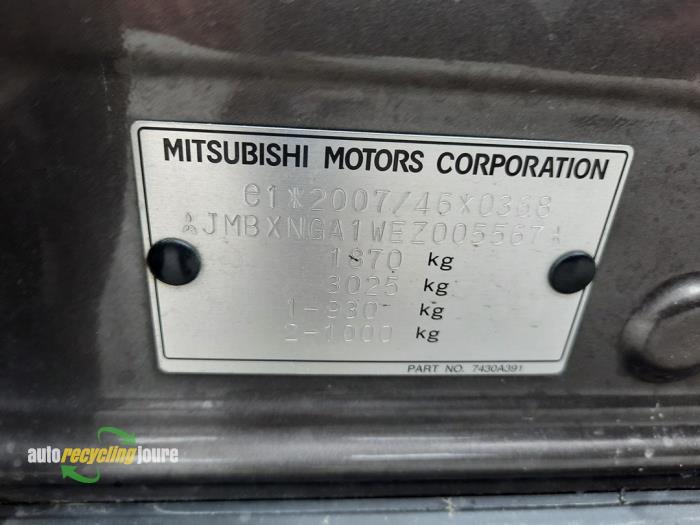Mitsubishi ASX 1.6 MIVEC 16V Schrottauto (2014, Braun)