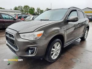 Mitsubishi ASX 1.6 MIVEC 16V Épave (2014, Brun)