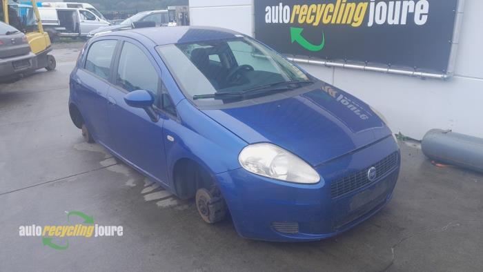 Fiat Grande Punto 1.2 Samochód złomowany (2006, Niebieski)