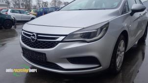 Opel Astra K Sports Tourer 1.6 CDTI 110 16V Samochód złomowany (2018, Szary)