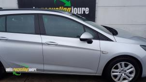 Opel Astra K Sports Tourer 1.6 CDTI 110 16V Samochód złomowany (2018, Szary)