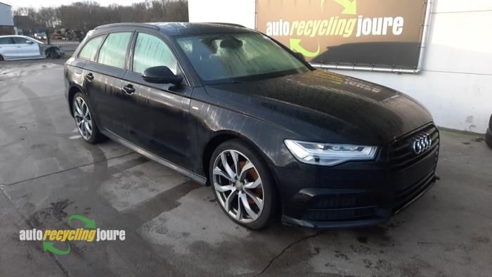 Audi A6 Avant 2.0 TDI 16V Épave (2016, Noir)