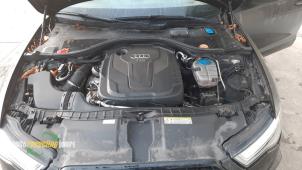 Audi A6 Avant 2.0 TDI 16V Épave (2016, Noir)