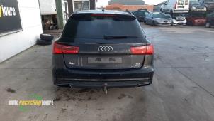 Audi A6 Avant 2.0 TDI 16V Épave (2016, Noir)