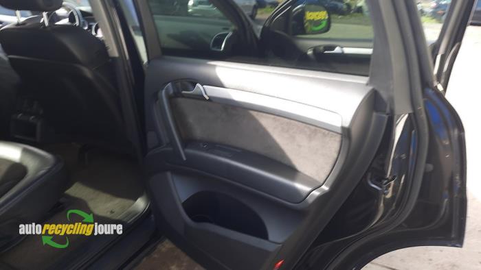 Audi Q7 3.0 TDI V6 24V Épave (2006, Noir)