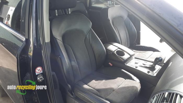 Audi Q7 3.0 TDI V6 24V Épave (2006, Noir)
