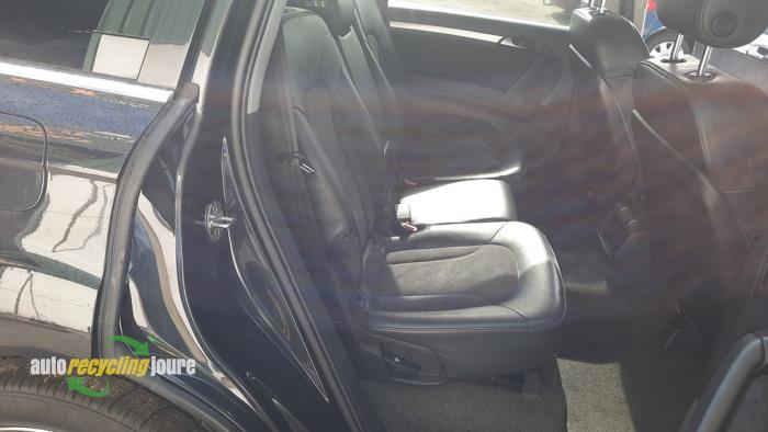 Audi Q7 3.0 TDI V6 24V Épave (2006, Noir)