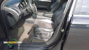 Audi Q7 3.0 TDI V6 24V Épave (2006, Noir)