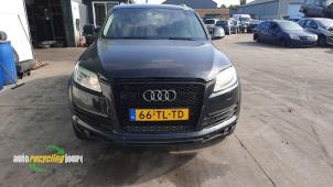 Audi Q7 3.0 TDI V6 24V Épave (2006, Noir)