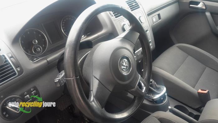 Volkswagen Touran 1.4 16V TSI 140 Vehículo de desguace (2012, Gris)