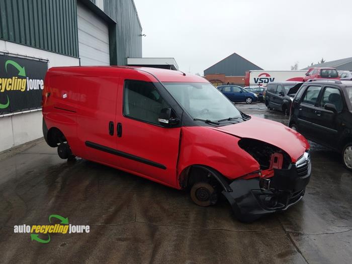Opel Combo 1.3 CDTI 16V ecoFlex Épave (2014)