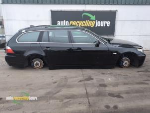 BMW 5 serie Touring 525i 24V Épave (2006, Noir)
