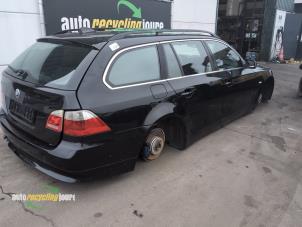 BMW 5 serie Touring 525i 24V Épave (2006, Noir)