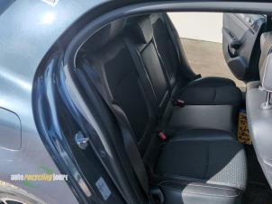 Renault Megane IV 1.2 Energy TCE 130 Épave (2017, Gris)