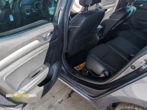 Renault Megane IV 1.2 Energy TCE 130 Épave (2017, Gris)