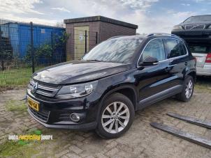 Volkswagen Tiguan 1.4 TSI 16V Vehículo de desguace (2012, Negro)