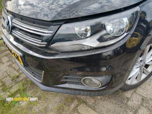 Volkswagen Tiguan 1.4 TSI 16V Vehículo de desguace (2012, Negro)
