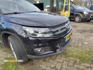 Volkswagen Tiguan 1.4 TSI 16V Vehículo de desguace (2012, Negro)