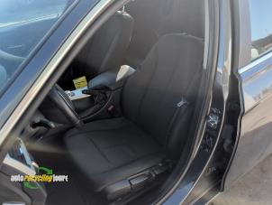 BMW 3 serie Touring 320d 2.0 16V Vehículo de desguace (2013, Gris)