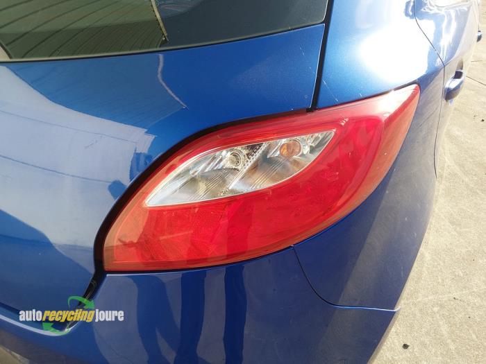 Mazda 2 1.3 16V S-VT Schrottauto (2007, Blau)